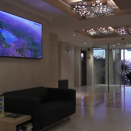 فندق Royal Sun خانيا