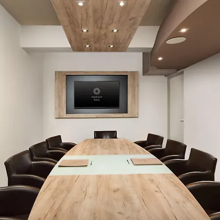 Royal Sun 3* Chania (Crete)