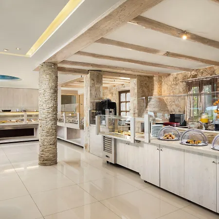 Royal Sun خانيا